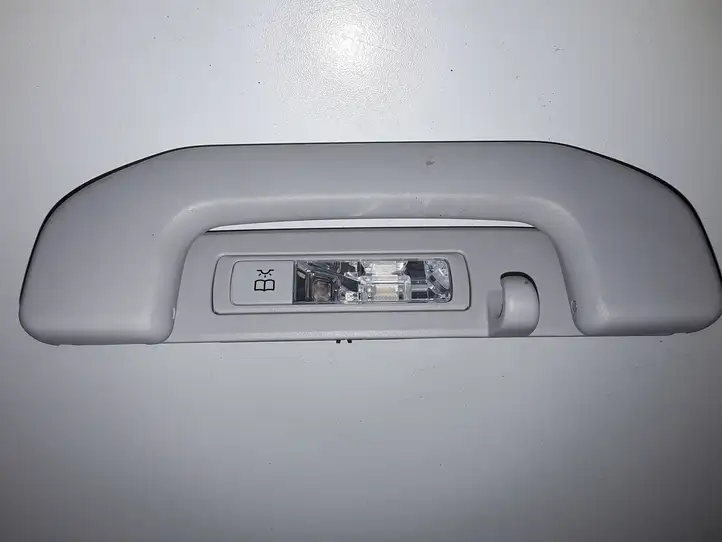 Mercedes-Benz C W205 (2014 - 2021) A0009068905 Потолочная ручка задняя — фото 1