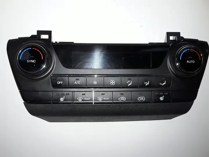 Hyundai Tucson LM (2010 - 2015) 97250D7531 Блок управления климат-контролем — фото 4
