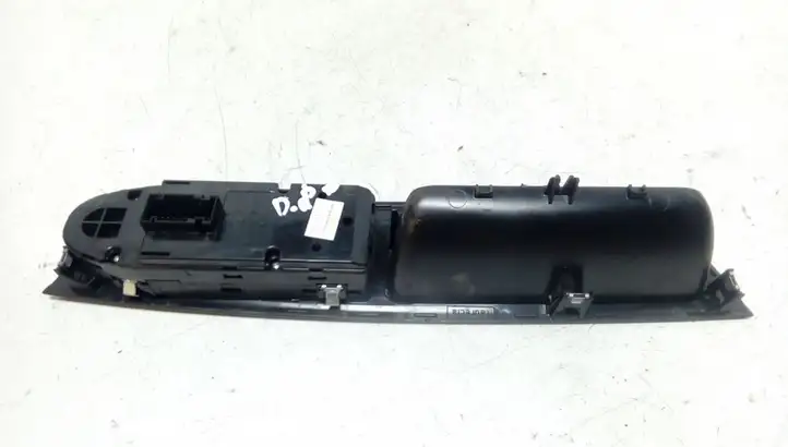 BMW X5 E70 (2006 - 2013) 9122117 Кнопка стеклоподъемников — фото 3
