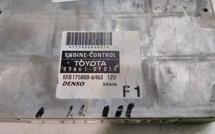 Toyota Corolla Verso AR10 (2004 - 2009) 896610F010 Блок управления двигателем (ЭБУ) — фото 3