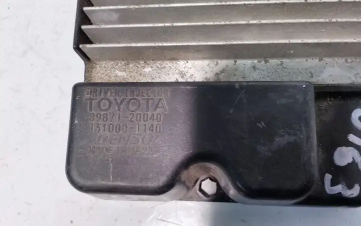 Toyota RAV 4 (XA20) (2000 - 2005) 8987120040 Блок управления форсунками — фото 3