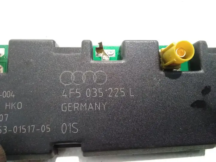 Audi A6 S6 C6 4F (2004 - 2008) 4F5035225L Усилитель антенны — фото 2