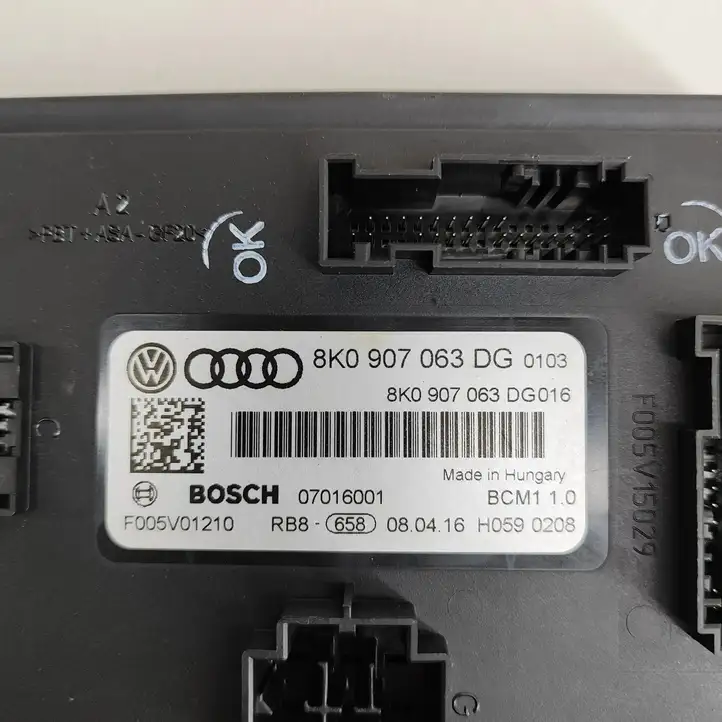 Audi Q5 SQ5 (2012 - 2017) 8K0907063DG Модуль управления кузовом (BCM) — фото 9