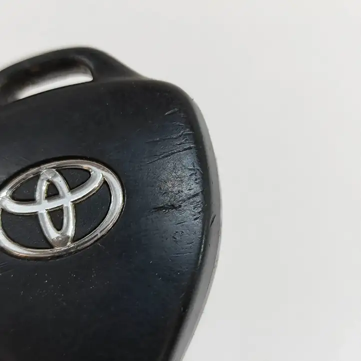 Toyota Hilux (AN10, AN20, AN30) (2004 - 2008) 890700K150 Ключ зажигания — фото 5