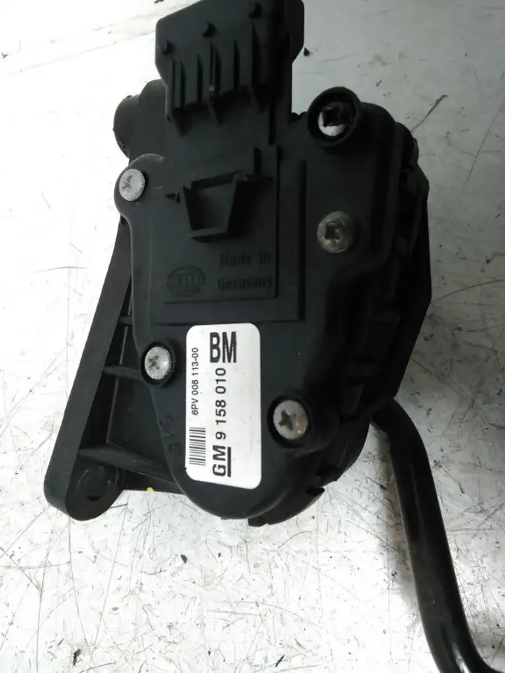 Opel Astra H (2004 - 2009) 9158010 Педаль акселератора — фото 3