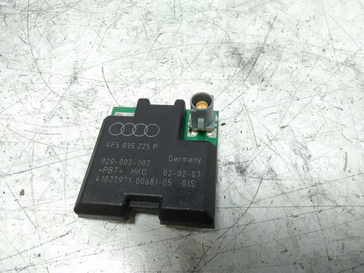 Audi A6 S6 C6 4F (2004 - 2008) 4F5035225P Усилитель антенны — фото 3
