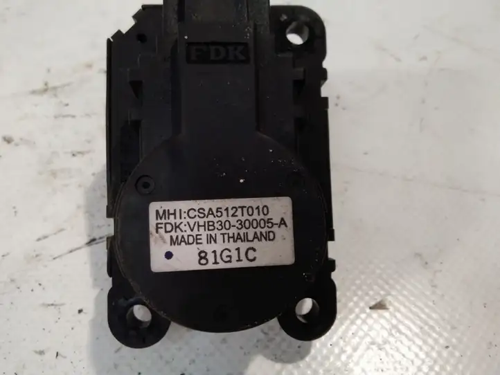 Citroen C-Crosser (2007 - 2013) CSA512T010 Двигатель задвижки потока воздуха — фото 3