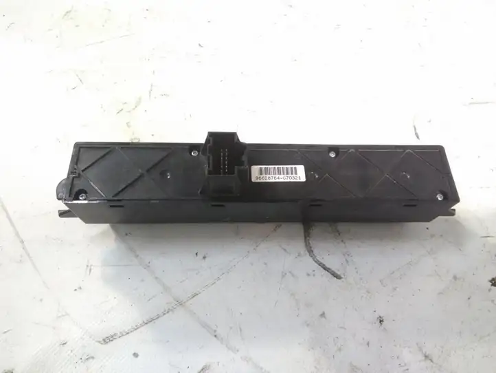 Opel Antara (2006 - 2011) 96628764 Включатель аварийных фонарей — фото 2