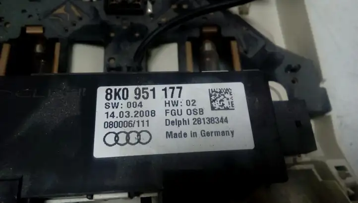 Audi A5 8T 8F (2007 - 2011) 8K0951177 Передняя подсветка — фото 4