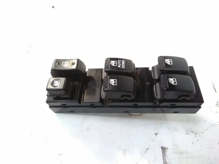 Hyundai Tucson JM (2004 - 2009) Кнопка стеклоподъемников — фото 3
