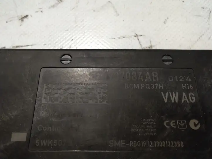 Volkswagen Golf VII (2013 - 2019) 5Q0937084AB Модуль комфорта — фото 3