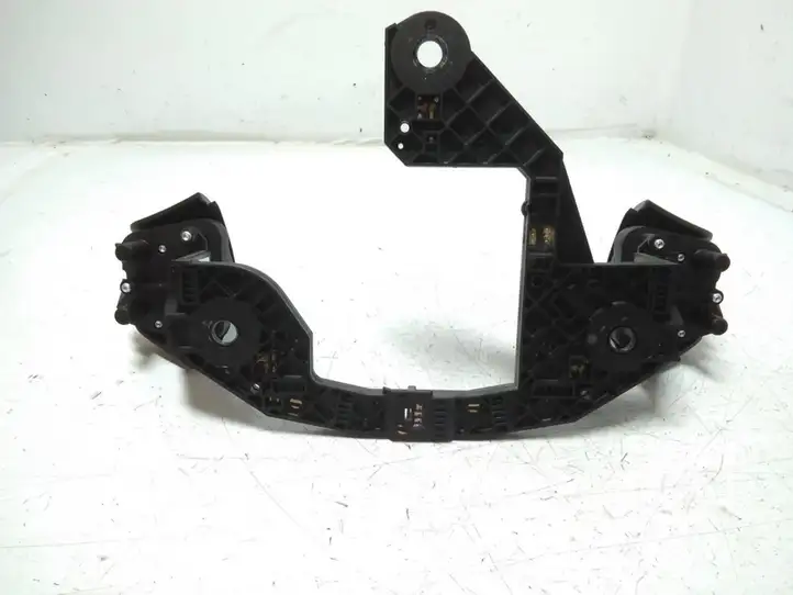 Mercedes-Benz A W169 (2004 - 2012) 1698207310 Кнопки на рулевом колесе — фото 3