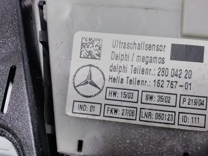 Mercedes-Benz CLS C219 (2003 - 2011) A2198201401 Задняя подсветка — фото 5