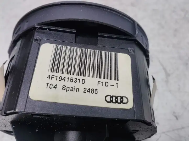 Audi Q7 4L (2005 - 2009) 4F1941531D Включатель фонарей — фото 3