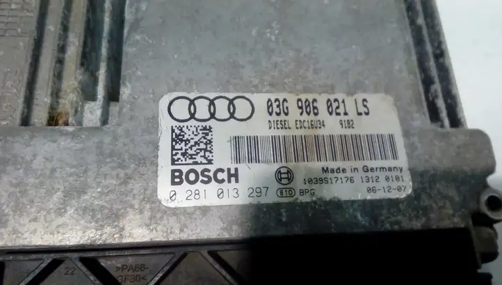 Audi A3/S3 8P (2004 - 2008) 03G906021LS Блок управления двигателем (ЭБУ) — фото 4