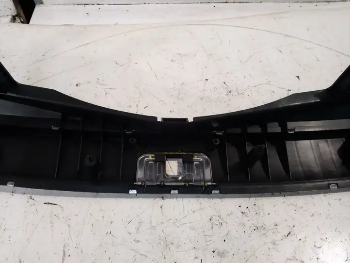 Audi Q7 4L (2005 - 2009) 4L0864483 Отделка порога багажника — фото 6