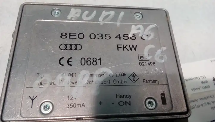 Audi A6 S6 C6 4F (2004 - 2008) 8E0035456C Усилитель антенны — фото 3
