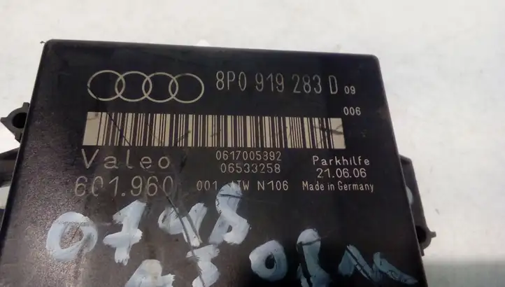 Audi A3/S3 8P (2004 - 2008) 8P0919283D Блок управления парктрониками — фото 4