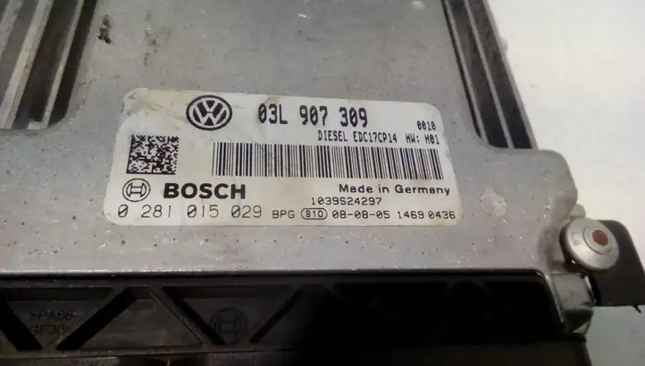 Volkswagen PASSAT B6 (2005 - 2010) 03L907309 Блок управления двигателем (ЭБУ) — фото 4