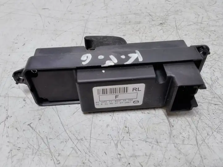 Mazda 3 I (2006 - 2009) BS3F66380 Кнопка стеклоподъемников — фото 3