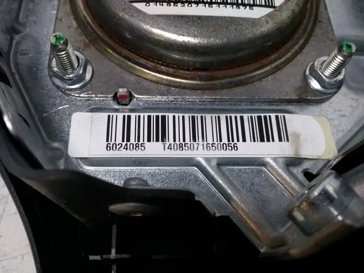 Mitsubishi Colt (2008 - 2012) P4400A244XA Подушка безопасности руля — фото 3