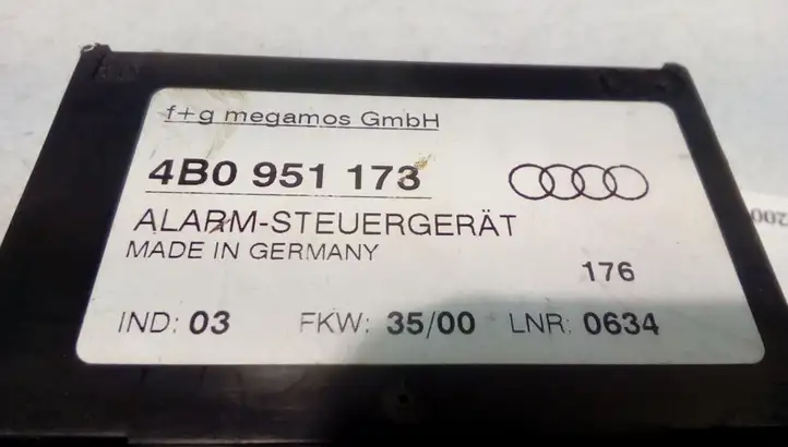 Audi A6 Allroad C5 (2000 - 2006) 4B0951173 Блок управления сигнализацией — фото 4