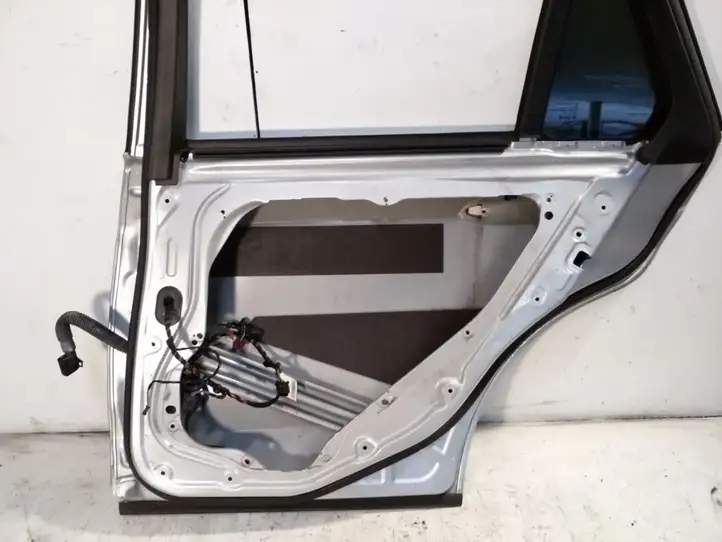 Mercedes-Benz E W212 (2009 - 2016) Задняя дверь — фото 2
