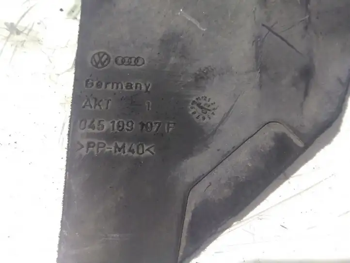 Volkswagen PASSAT B5.5 (2001 - 2005) 045109107F Защита ремня ГРМ — фото 3
