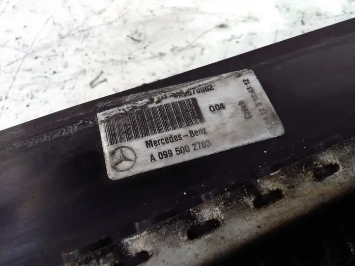 Mercedes-Benz E W212 (2009 - 2016) A0995002703 Радиатор охлаждающей жидкости двигателя — фото 7