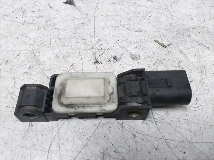 Volkswagen Touareg I (2002 - 2010) 7L0909606C Датчик удара SRS — фото 2