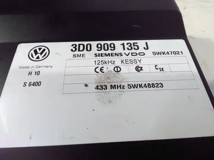Volkswagen Touareg I (2002 - 2010) 3D0909135J Блок бесключевого доступа — фото 2