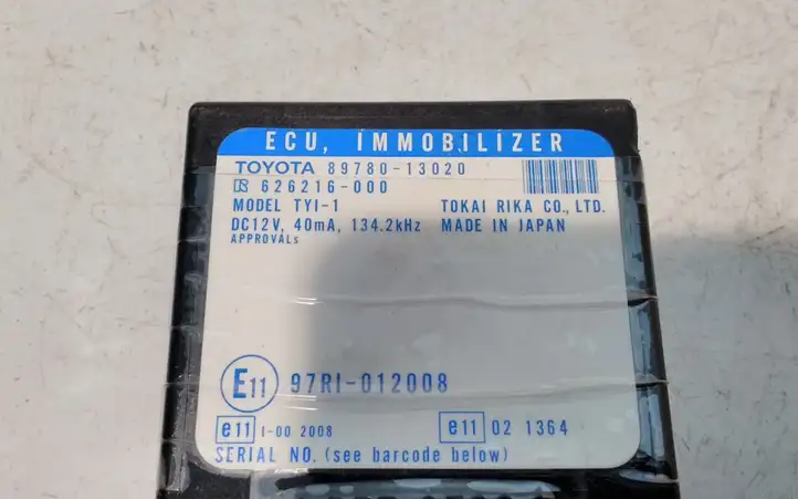 Toyota Corolla Verso E121 (2001 - 2004) 8978013020 Блок иммобилайзера — фото 2