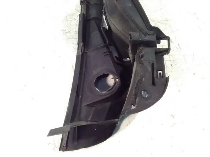 Toyota Yaris (2005 - 2009) 557820D100 Жабо стеклоочистителей — фото 3