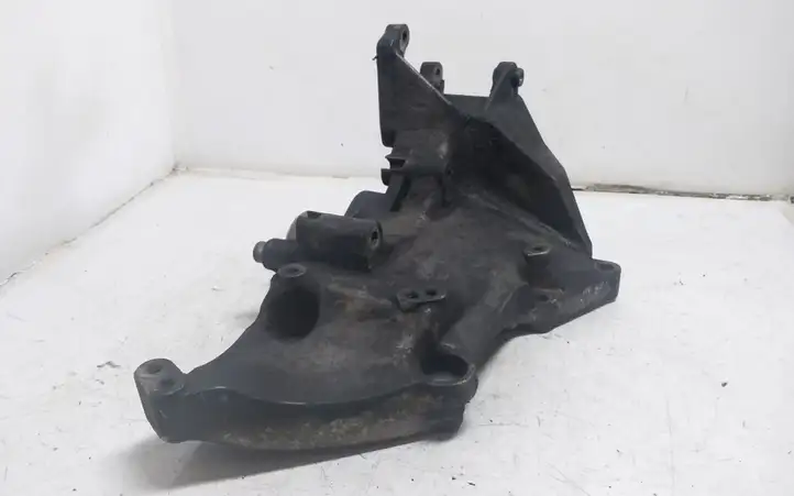 Nissan Primera (2001 - 2008) 8200183234 Кронштейн генератора — фото 3