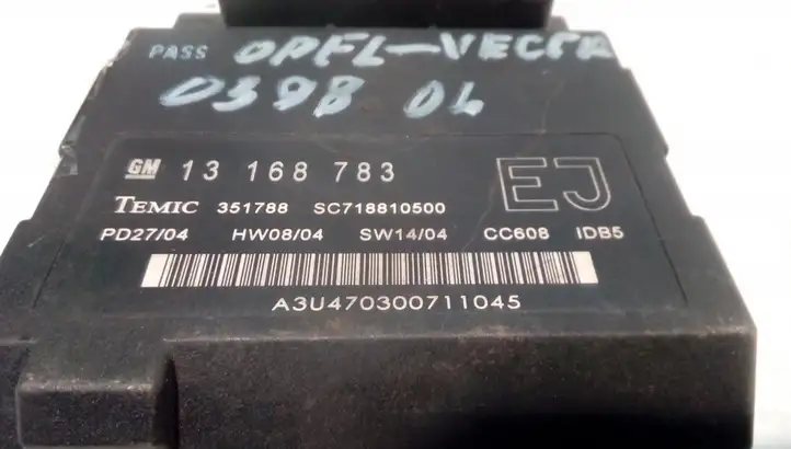 Opel Vectra C (2002 - 2005) 13168783 Модуль комфорта — фото 3