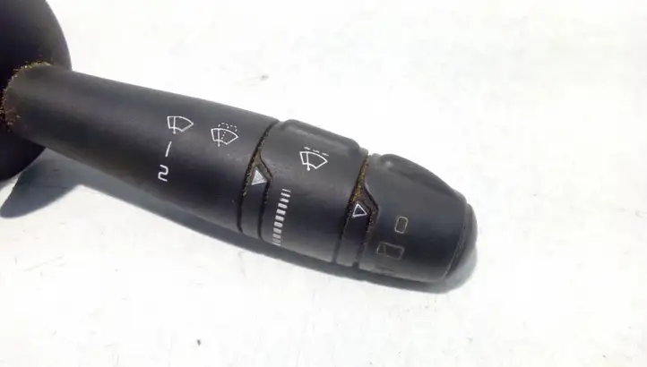 Renault Laguna II (2001 - 2005) 8200012245 Переключатель стеклоочистителей — фото 2