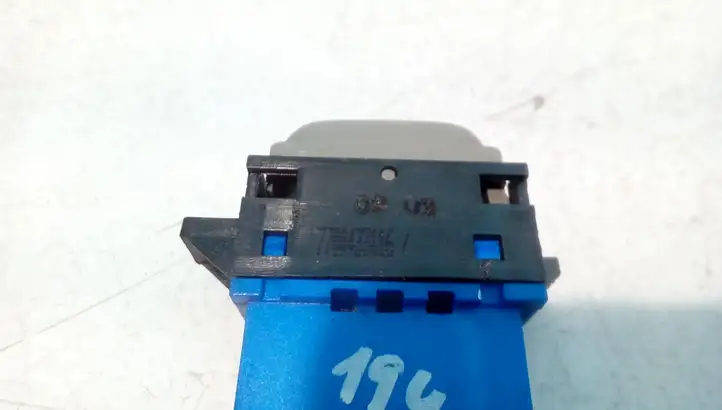 Renault Scenic I (1996 - 2003) 7700433116 Кнопка стеклоподъемников — фото 2
