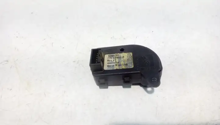 Renault Vel Satis (2002 - 2005) 52485219 Двигатель задвижки потока воздуха — фото 1