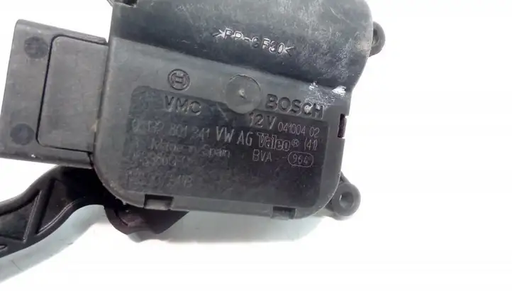 Volkswagen Touran I (2003 - 2010) 0132801341 Двигатель задвижки потока воздуха — фото 4