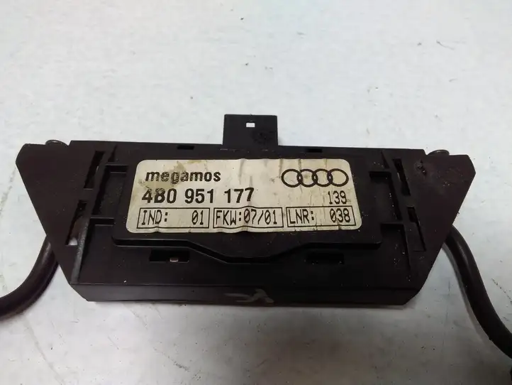 Audi A6 S6 C5 4B (1997 - 2001) 4B0951177 Датчик охранной сигнализации — фото 4