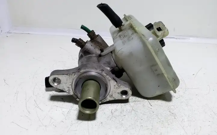 Renault Laguna II (2001 - 2005) 03350884771 Главный тормозной цилиндр — фото 2
