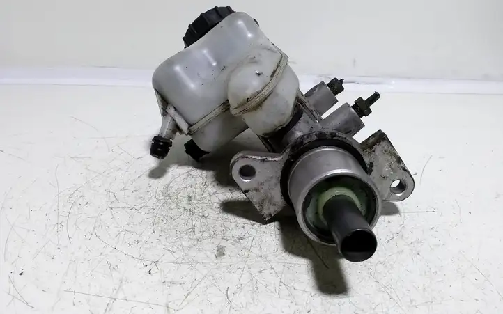 Opel Zafira A (1999 - 2003) 32066735 Главный тормозной цилиндр — фото 3