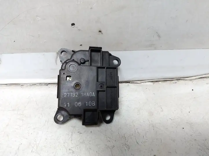 Nissan Juke I F15 (2010 - 2018) 277321HA0A Двигатель задвижки потока воздуха — фото 1