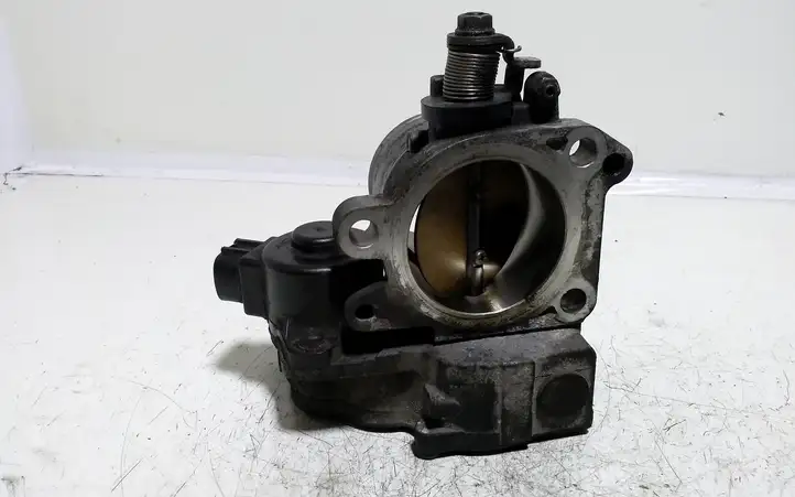 Toyota Avensis T250 (2003 - 2006) 8967221020 Дроссельная заслонка — фото 3