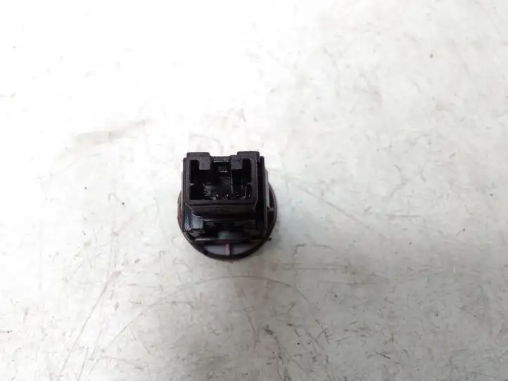 Nissan Juke I F15 (2010 - 2018) 06019 Включатель аварийных фонарей — фото 2