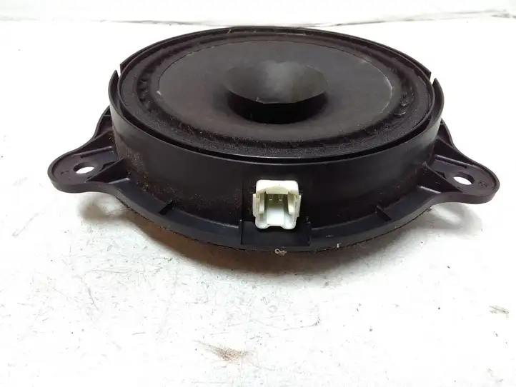 Nissan Juke I F15 (2010 - 2018) 28156EE500 Динамики задних дверей — фото 2
