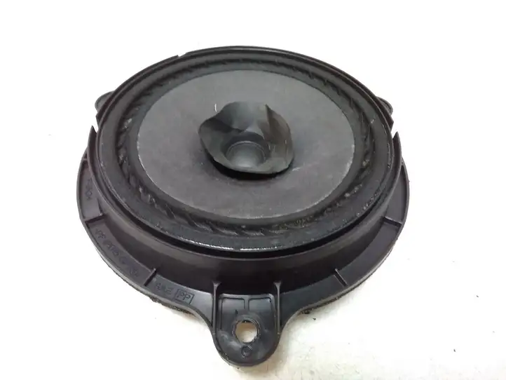Nissan Juke I F15 (2010 - 2018) 28156EE500 Динамики задних дверей — фото 1