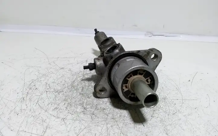 Toyota Avensis T250 (2003 - 2006) 25113379 Главный тормозной цилиндр — фото 3
