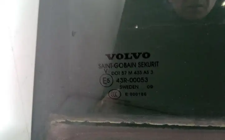 Volvo XC60 (2008 - 2013) 43R00053 Стекло задней двери — фото 2