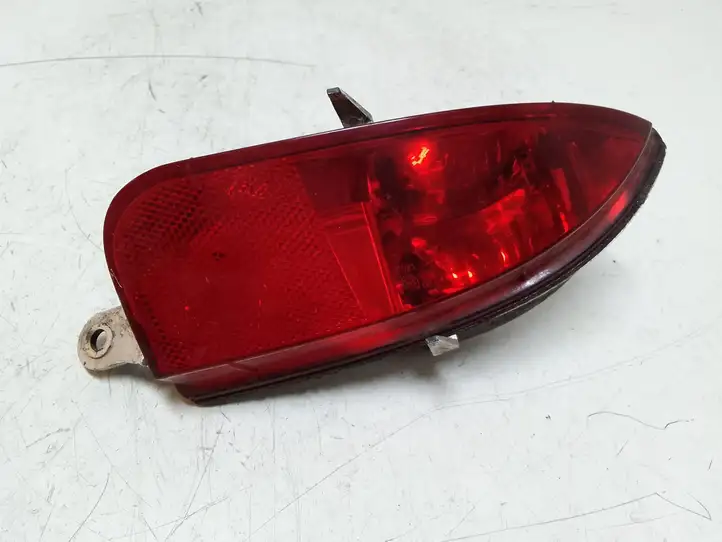 Opel Corsa C (2003 - 2006) Задняя противотуманная фара — фото 1